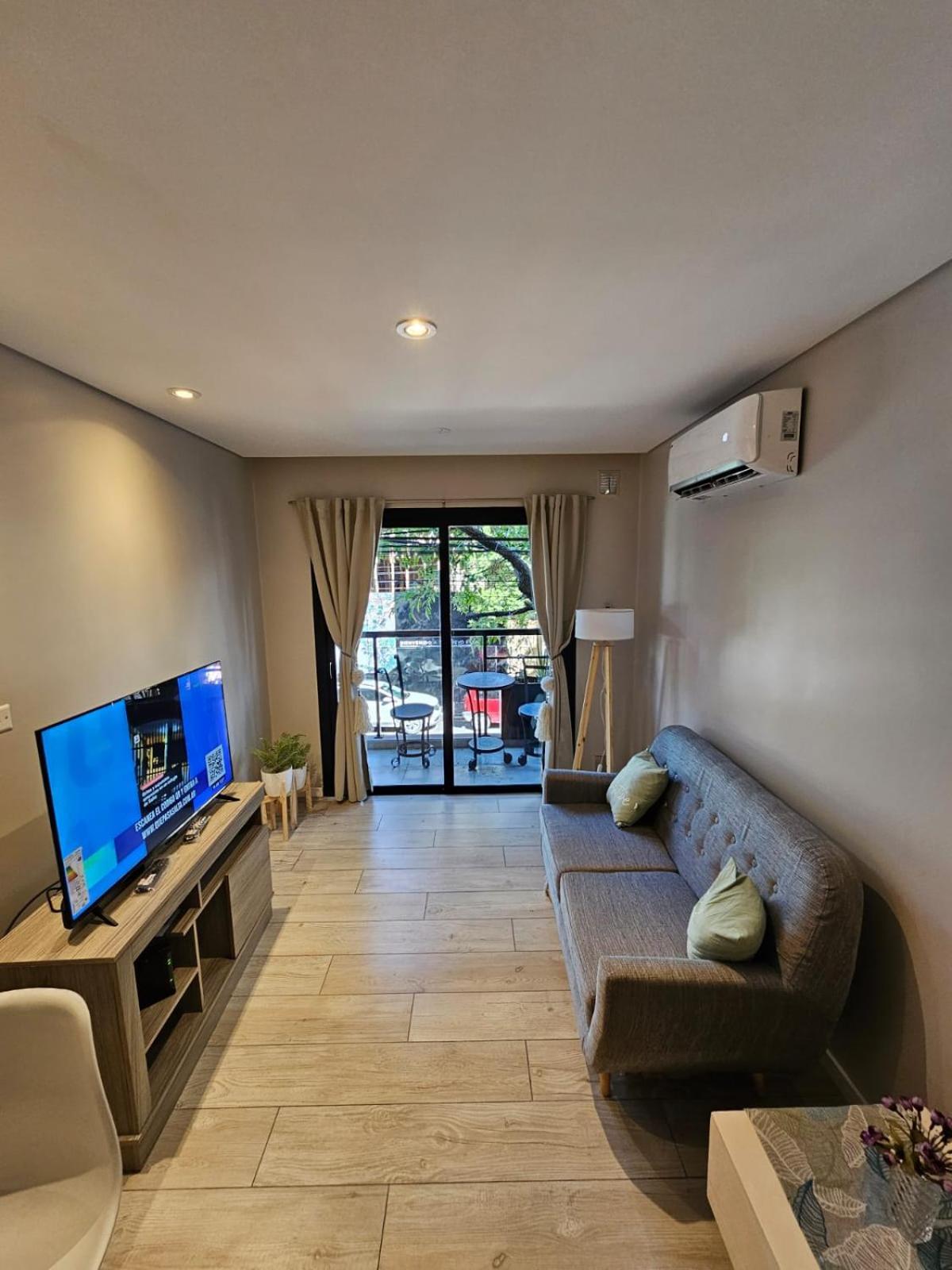 Pueyrredon Apartment